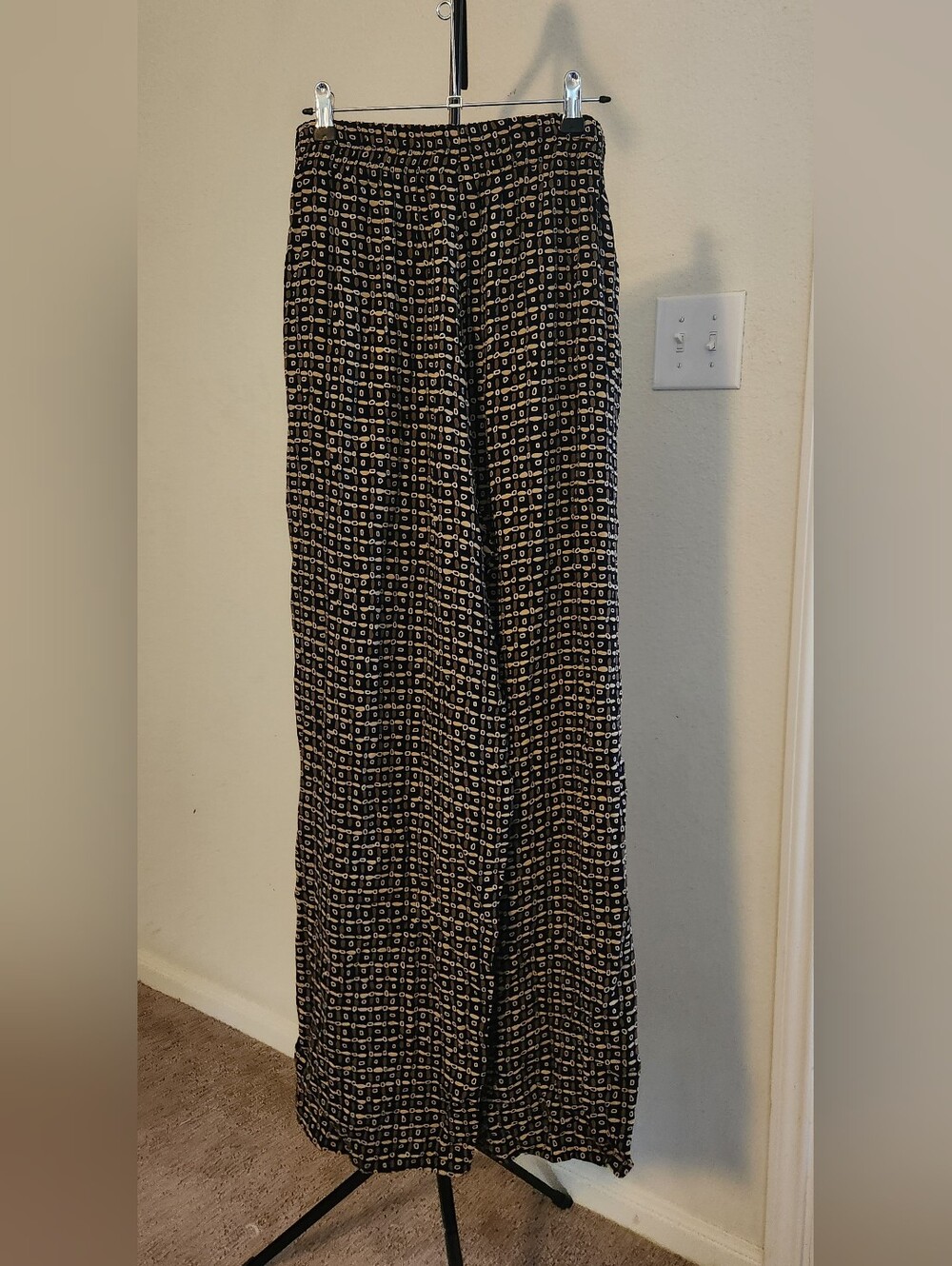 Black & Cream Wide-Leg Printed Palazzo Pants